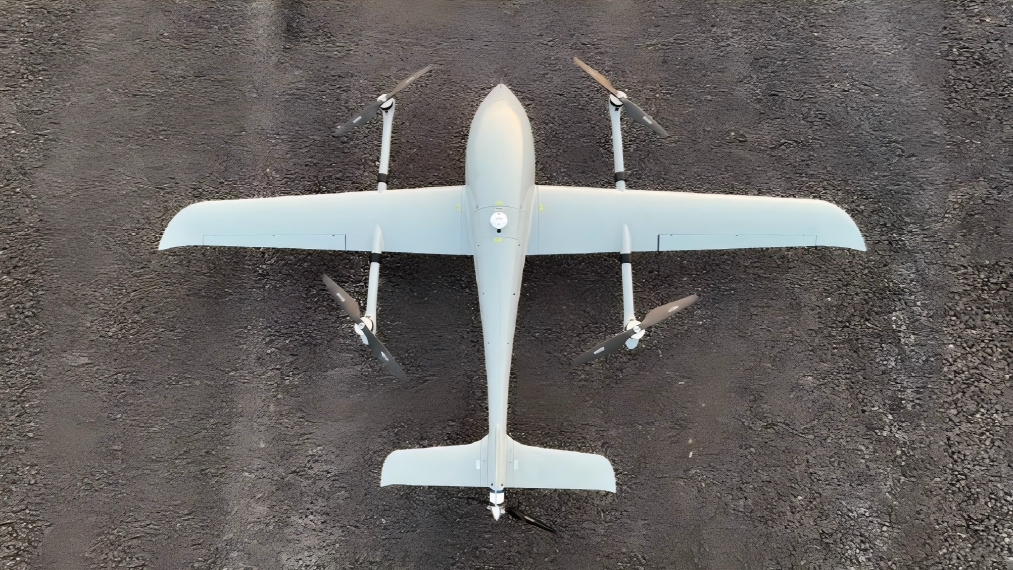 carbon fiber composite material feature