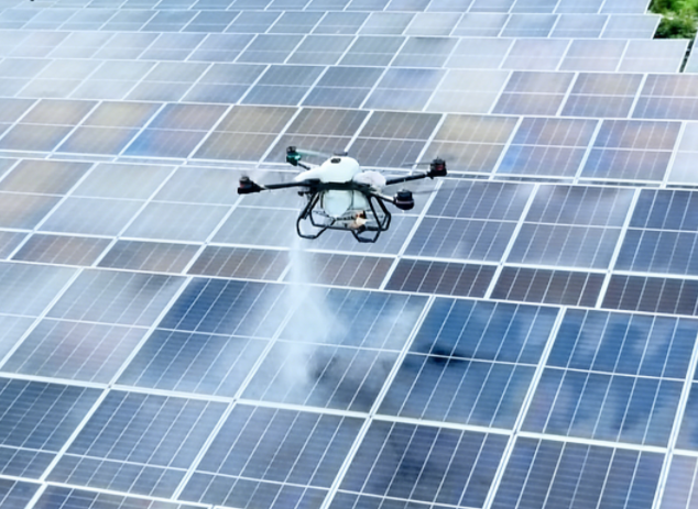 use vastarrive cleaning drone for solar panel