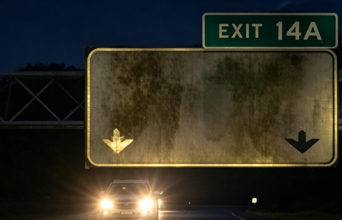 importance of highway sign cleaning